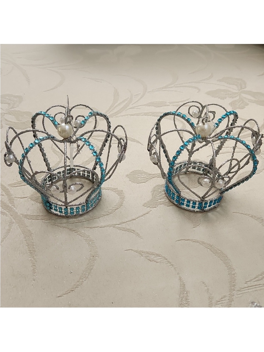 2 Wire Crown w faux pearls Holiday Christmas Ornament